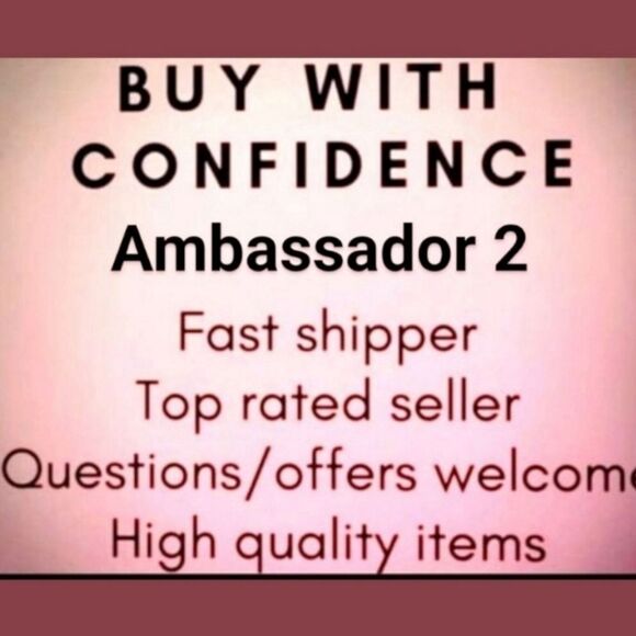 NINE. EIGHT NEW YORK Women's Silverado Sage Long Sleeve Corduroy button Up Tunic - Picture 15 of 16